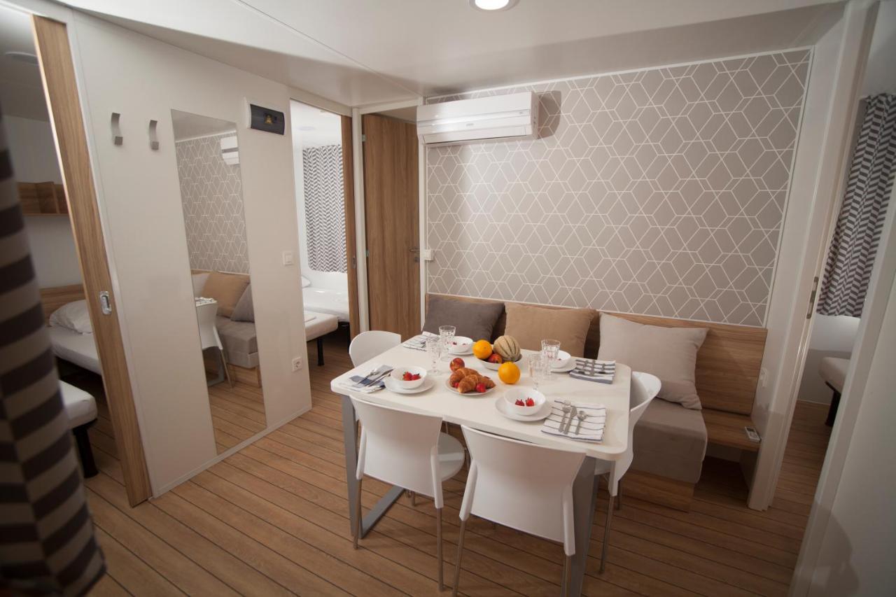 Mediteran Travel Mobile Homes In Camping Terme Catez Brežice 외부 사진